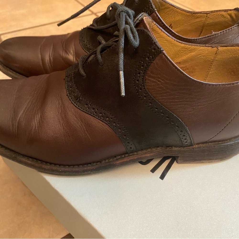 J D Fisk Brown Saddle Oxfords. 9.5